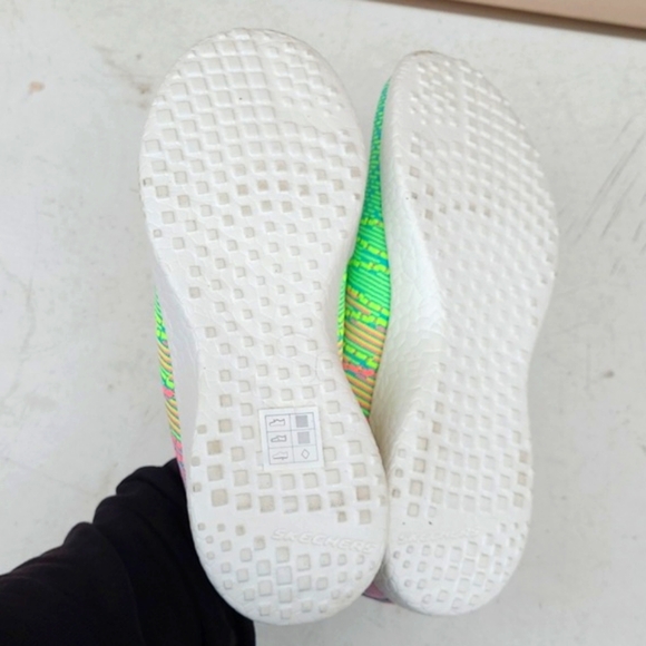 Skechers Multicolor Knit Sneakers - Picture 11 of 12